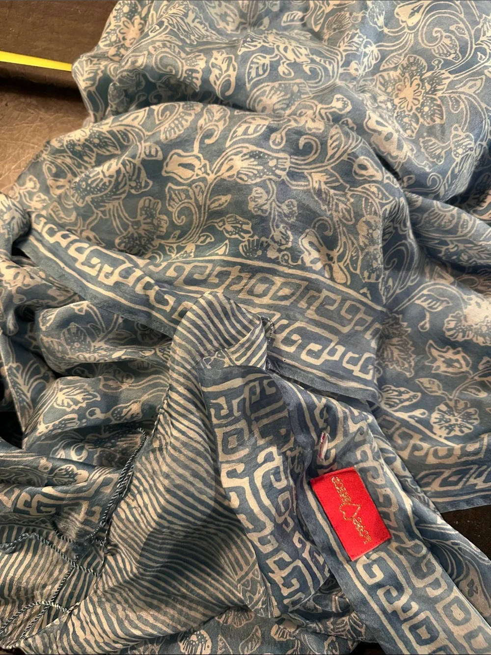 Light Blue Patterned 100% silk Scarf 🧣